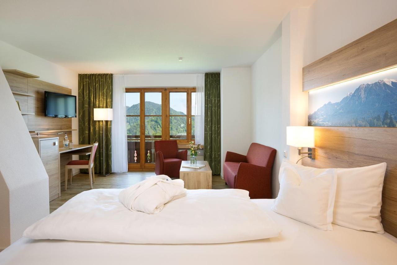 Comfort Double Room Balcony Mountain View