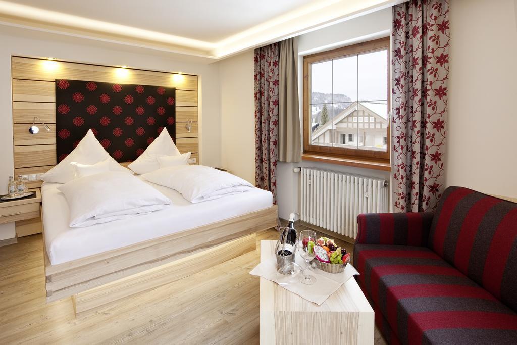Double Room,172776444:JPEG