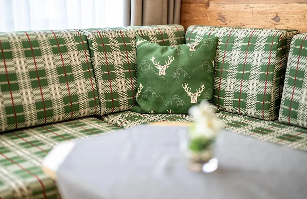 Hotel Garni Schellenberg-1
